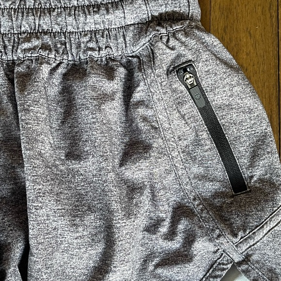 Lululemon Tracker Short V - Picture 8 of 10